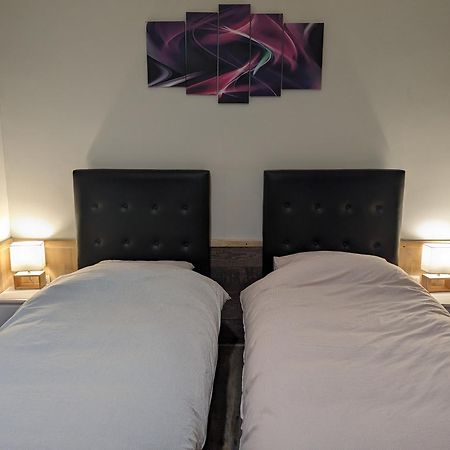 A 7 Minutes De L'Aeroport Cdg 1 Bed and Breakfast Thieux  Exteriör bild